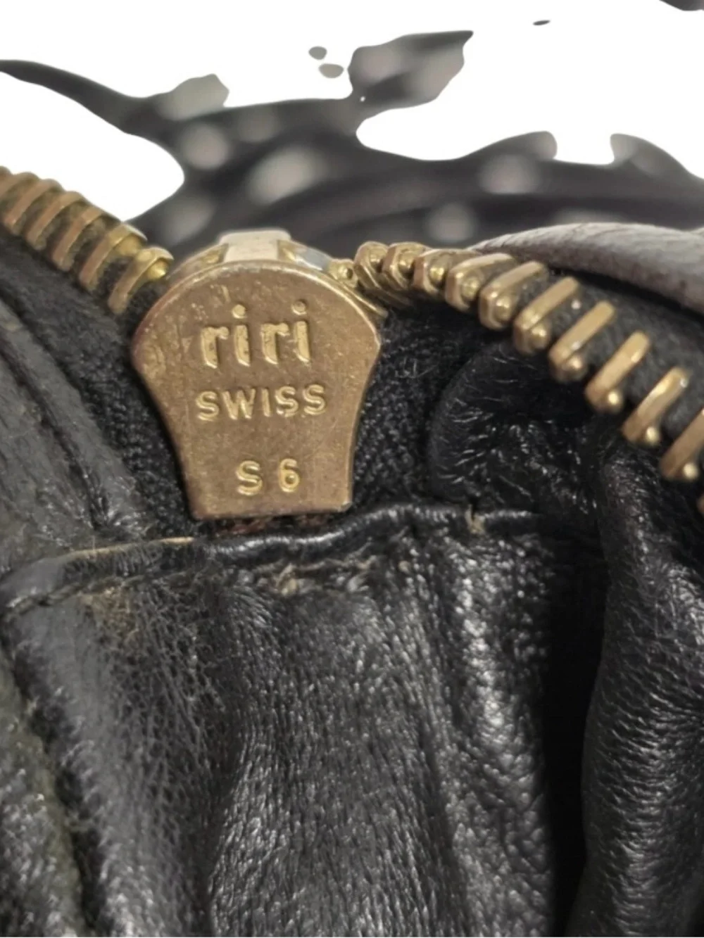 CHANEL Black Quilted Lambskin Shoulder Bag with Gold Chain